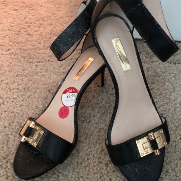 Sandals - Picture 3 of 4